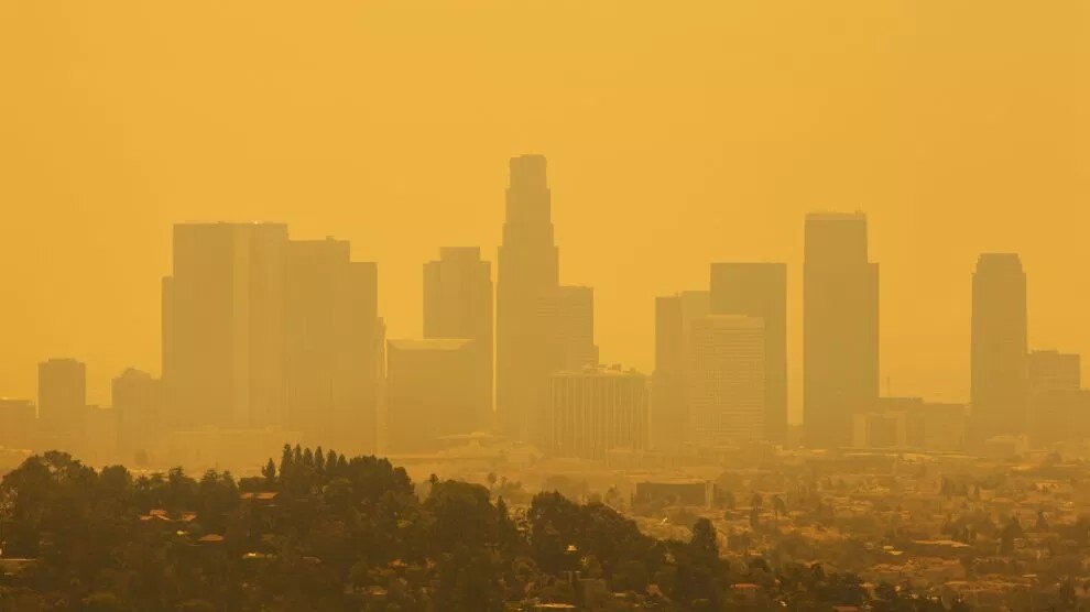 Smog over LA. Image source: www.motherjones.com